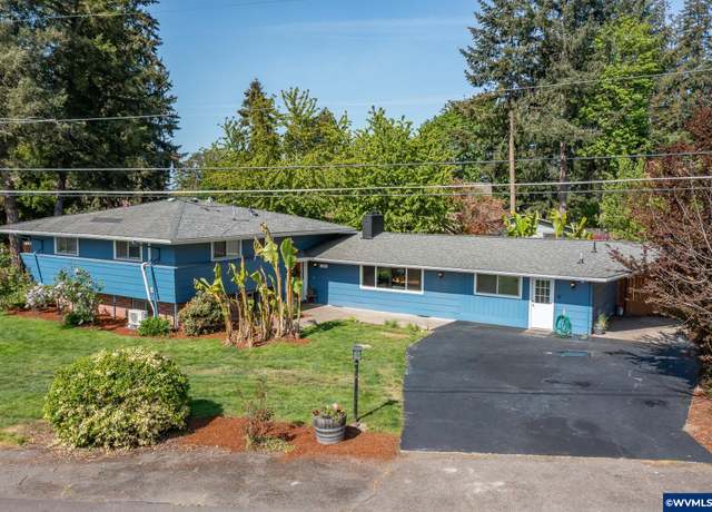 Property at 31896 Lawrence St, Lebanon, OR 97355, 4 beds, 2.5 baths