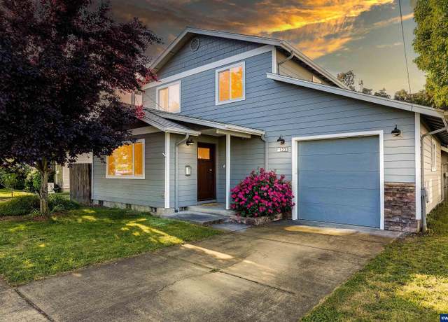 Property at 1233 14th Ave SW, Albany, OR 97321, 4 beds, 3 baths