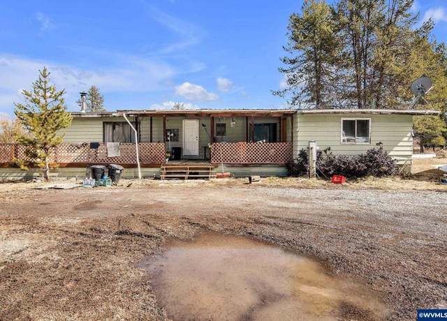Property at 41763 Royal Coachman Dr, Chiloquin, OR 97624, 2 beds, 2 baths