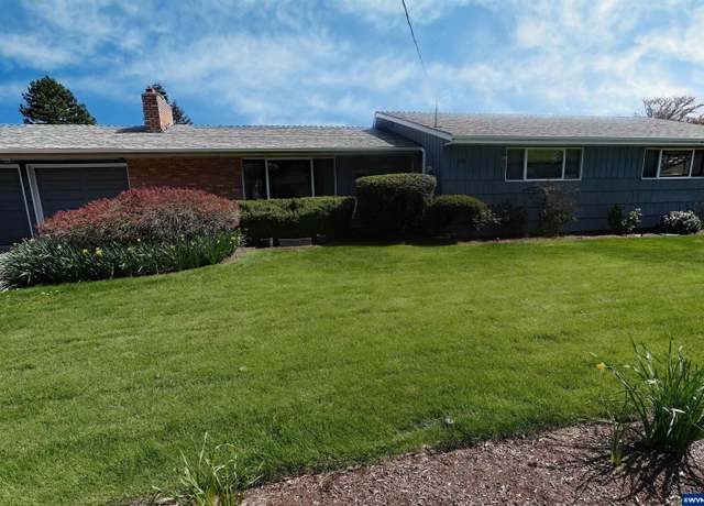 Property at 730 Clarmount St NW, Salem, OR 97304, 5 beds, 2 baths