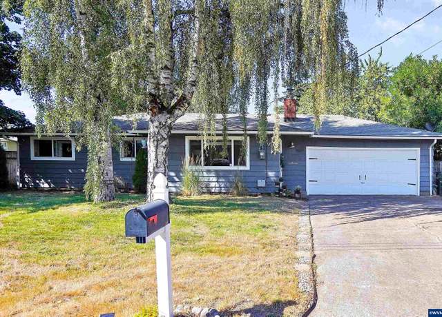 Property at 762 Bentley St E, Monmouth, OR 97361-9722, 3 beds, 1 bath