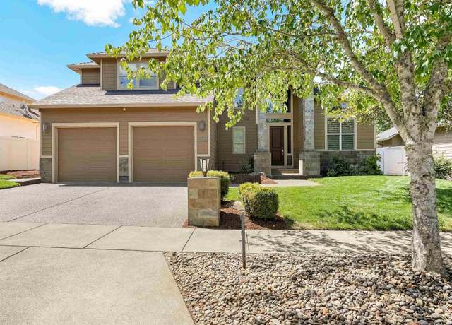 Property at 5489 Salal St SE, Salem, OR 97306, 5 beds, 4 baths