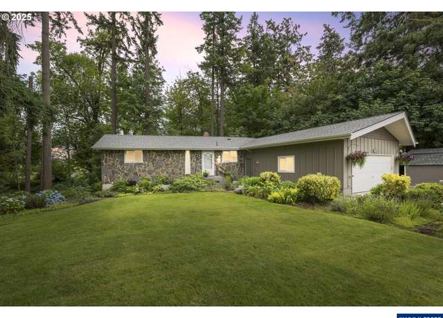 Property at 13063 Brookside Dr, Aurora, OR 97002, 4 beds, 2 baths