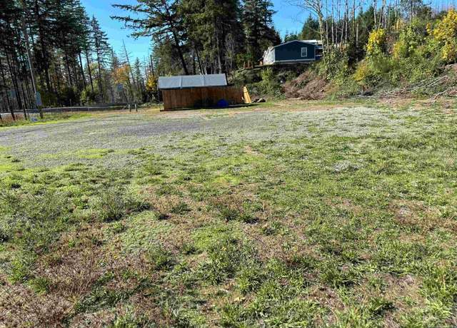 Property at 824 Santiam Hwy N, Gates, OR 97346