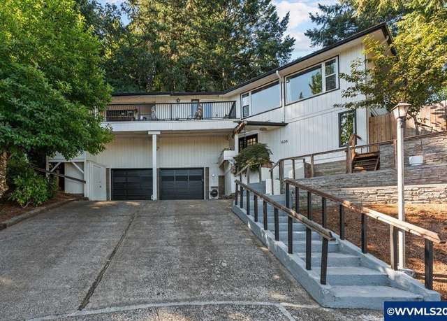 Property at 1635 George Ct NW, Salem, OR 97304, 4 beds, 2.5 baths
