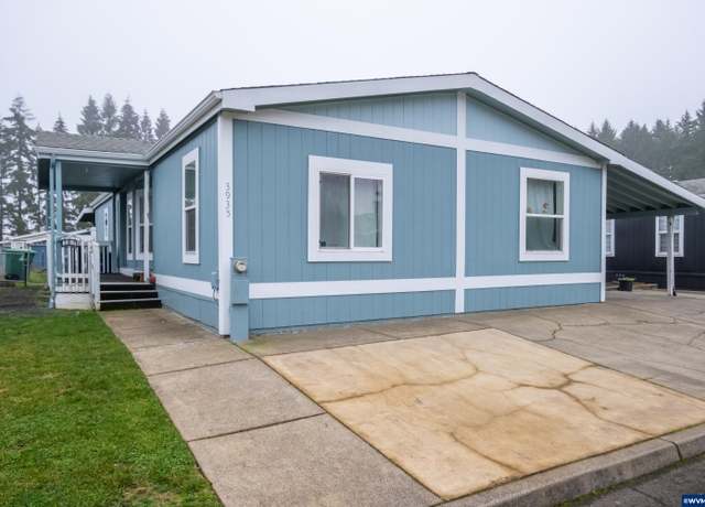 Property at 3935 Lindsey Ave #40, Hubbard, OR 97032, 3 beds, 2 baths
