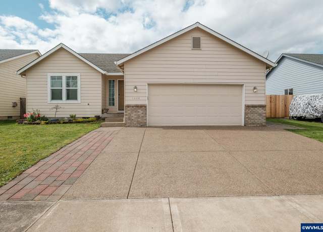 Property at 1444 S 6th St, Independence, OR 97351, 3 beds, 2 baths