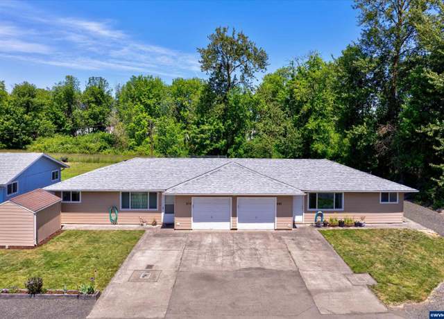 Property at 875 NE Woodcrest (-885) Ave, Corvallis, OR 97330, 4 beds, 2 baths