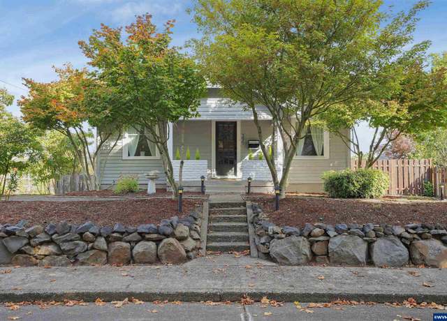 Property at 395 Wilson St S, Salem, OR 97302, 3 beds, 1 bath