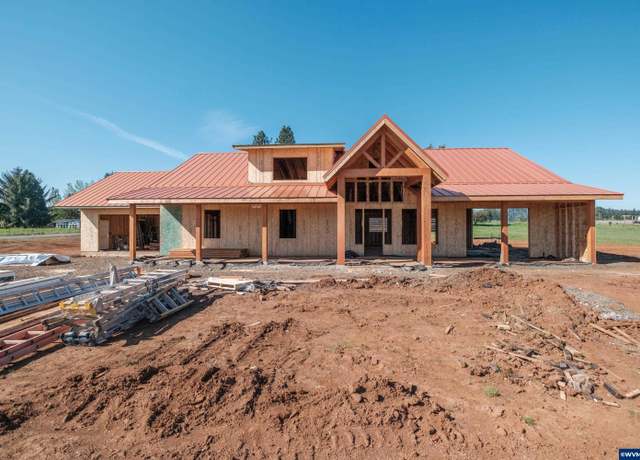 Property at 34198 E Lacomb Dr, Lebanon, OR 97355, 4 beds, 3 baths