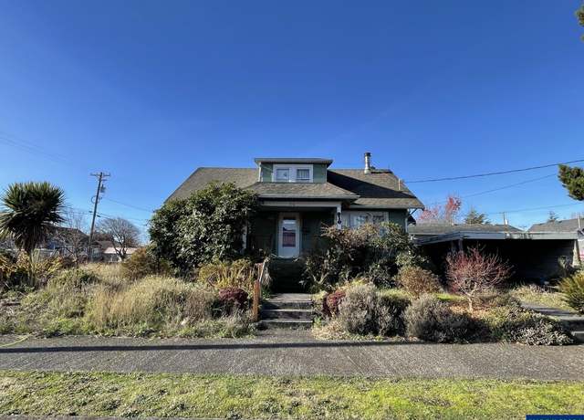 Property at 316 Douglas Ave, Tillamook, OR 97141, 3 beds, 1.5 baths