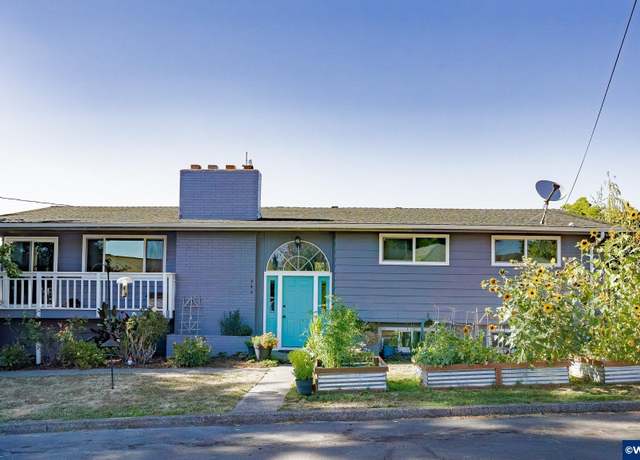 Property at 945 Gerleon St SE, Salem, OR 97302, 4 beds, 2 baths