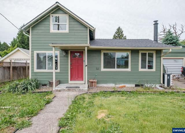 Property at 535 W A St, Lebanon, OR 97355, 3 beds, 2 baths