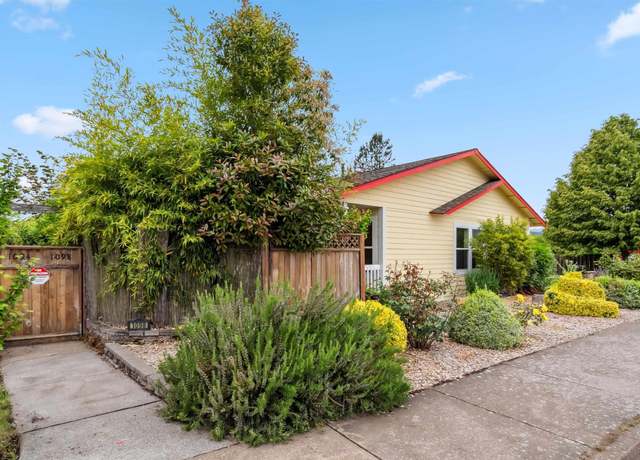 Property at 1098 NE Conifer Blvd, Corvallis, OR 97330, 3 beds, 1.5 baths