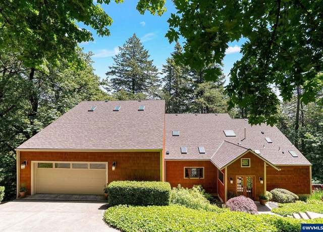 Property at 6715 NW Concord Dr, Corvallis, OR 97330, 3 beds, 2.5 baths