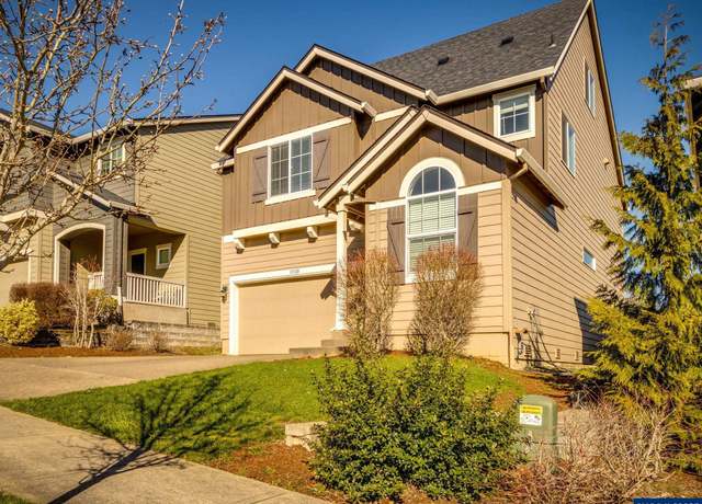 Property at 17139 SE Rhododendron St, Happy Valley, OR 97086, 4 beds, 2.5 baths