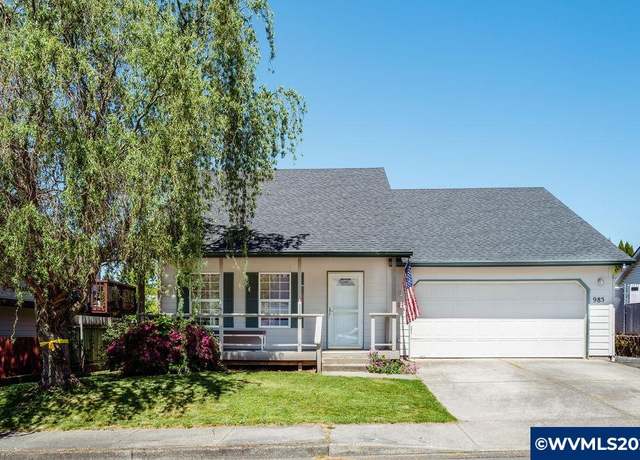 Property at 985 Jev St NW, Salem, OR 97304, 4 beds, 3 baths