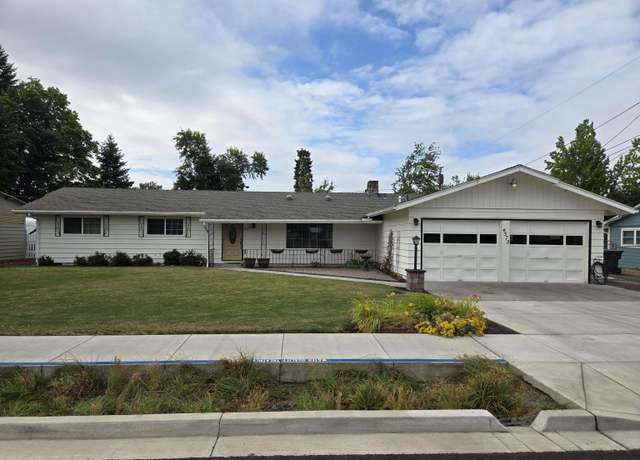 Property at 4572 Hayesville Dr NE, Salem, OR 97305, 4 beds, 2 baths