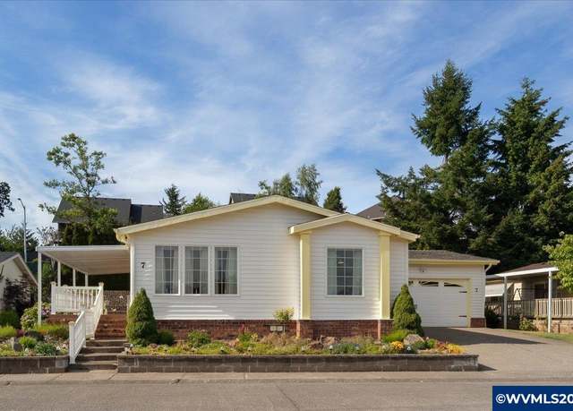 Property at 2120 Robins Ln SE #7, Salem, OR 97306, 2 beds, 2 baths