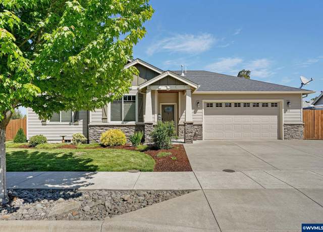 Property at 311 Castlebrook Ct, Silverton, OR 97381-1181, 3 beds, 2 baths