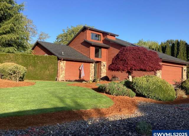Property at 511 SW Augustus Dr, Dallas, OR 97338, 3 beds, 2.5 baths