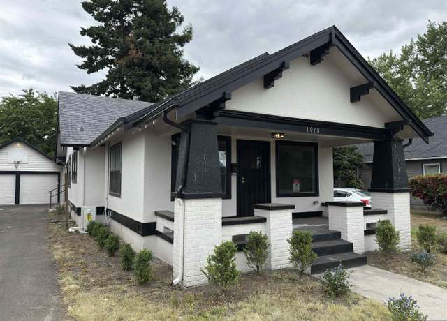Property at 1078 Young St, Woodburn, OR 97071, 4 beds, 2 baths