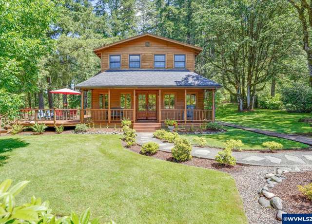 Property at 33941 Totem Pole Rd, Lebanon, OR 97355, 4 beds, 2.5 baths