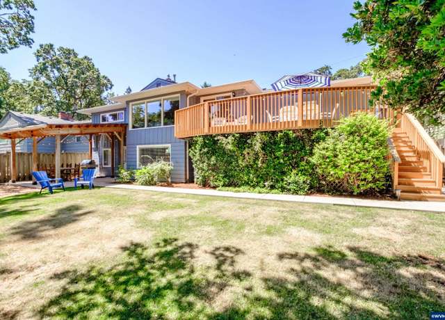 Property at 3150 Granada Way, Salem, OR 97302, 4 beds, 3 baths
