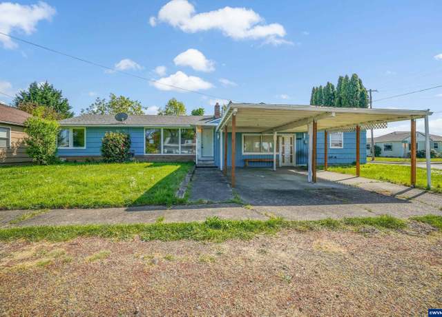 Property at 2806 Livingston (-2808) St NE, Salem, OR 97301, 4 beds, 2.5 baths