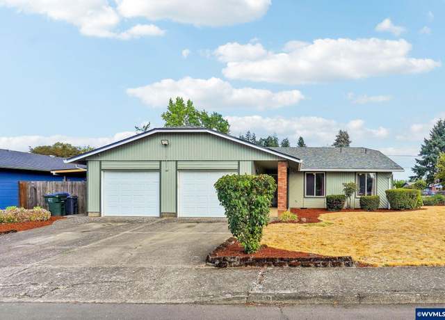 Property at 3891 Doloris Ct NE, Salem, OR 97305, 4 beds, 2.5 baths