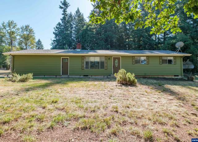 Property at 40350 Hilltop Dr, Lebanon, OR 97355, 3 beds, 2 baths