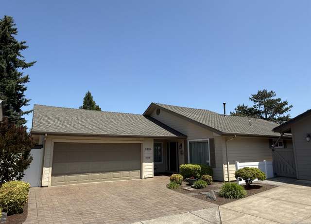Property at 3124 Oakcrest Dr NW, Salem, OR 97304, 3 beds, 2 baths