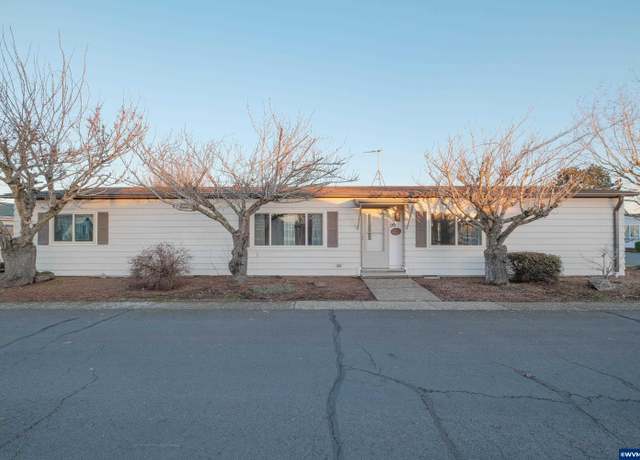 Property at 4730 Auburn Rd NE #99, Salem, OR 97301, 3 beds, 2 baths