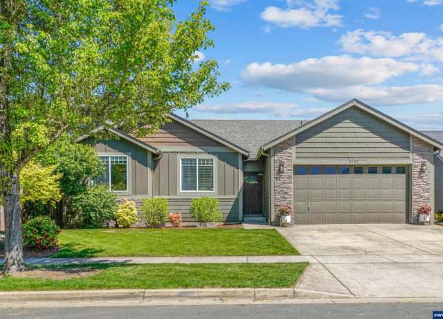 Property at 2297 Equestrian Lp S, Salem, OR 97302, 3 beds, 2 baths