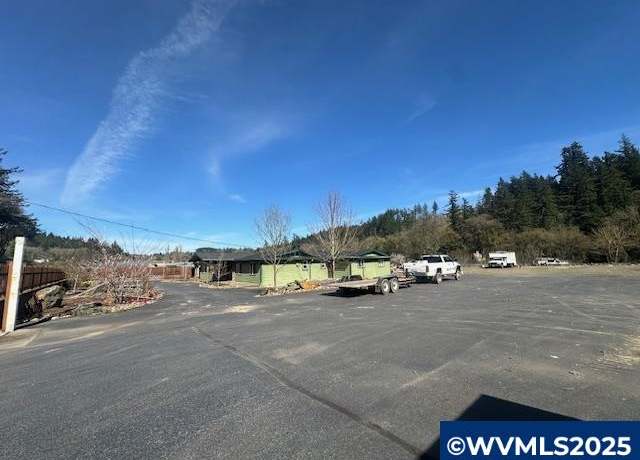 Property at 10646 Sunnyside Rd SE, Jefferson, OR 97352, 4 beds, 2 baths