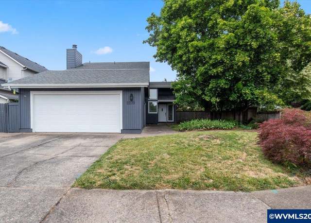 Property at 2279 Chicago Ct SE, Albany, OR 97322, 3 beds, 2.5 baths