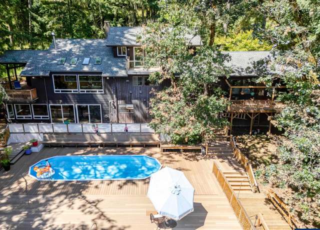 Property at 1622 NW Ribier Pl, Corvallis, OR 97330, 5 beds, 3 baths