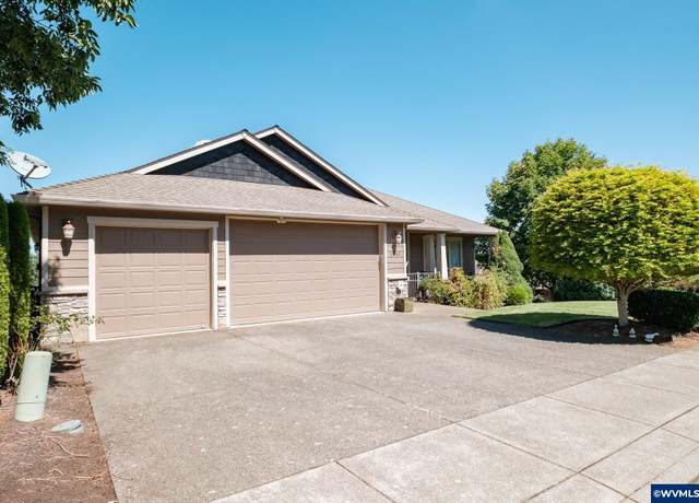 Property at 2089 Limestone Ave SE, Salem, OR 97306, 3 beds, 2.5 baths