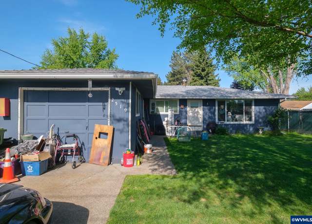 Property at 2519 Byram St NE, Salem, OR 97310, 3 beds, 1 bath