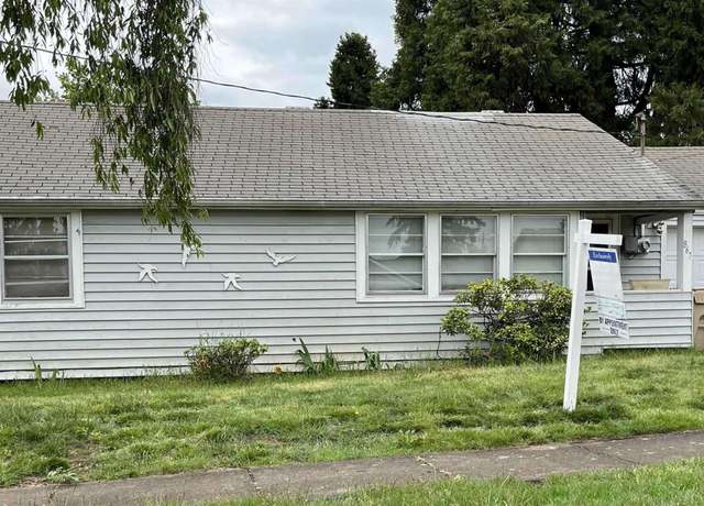 Property at 867 SW Birch St, Dallas, OR 97338, 2 beds, 1 bath