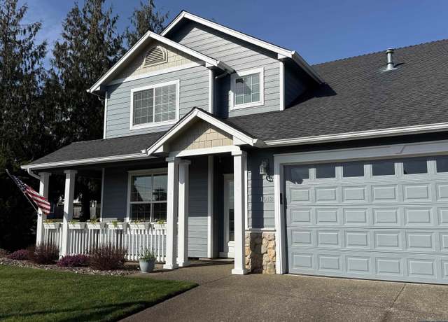 Property at 1013 NE Pine Vw, Sublimity, OR 97385, 4 beds, 3 baths