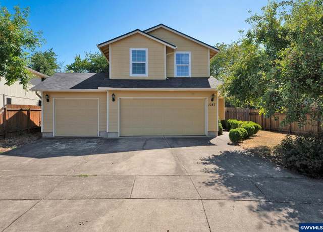 Property at 1087 S 10th St, Lebanon, OR 97355, 3 beds, 2.5 baths