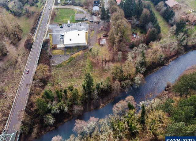 Property at 133 Washburn St, Brownsville, OR 97327