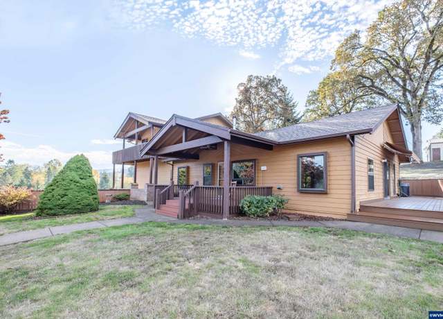 Property at 42002 Cut Dr, Lebanon, OR 97355, 4 beds, 3 baths