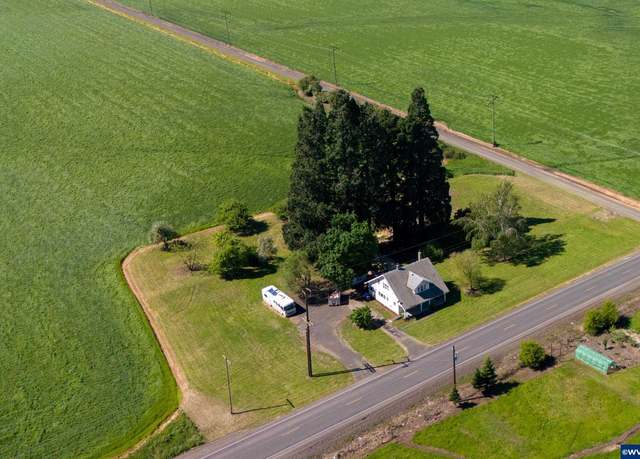 Property at 28766 Highway 36, Junction City, OR 97448, 5 beds, 3 baths