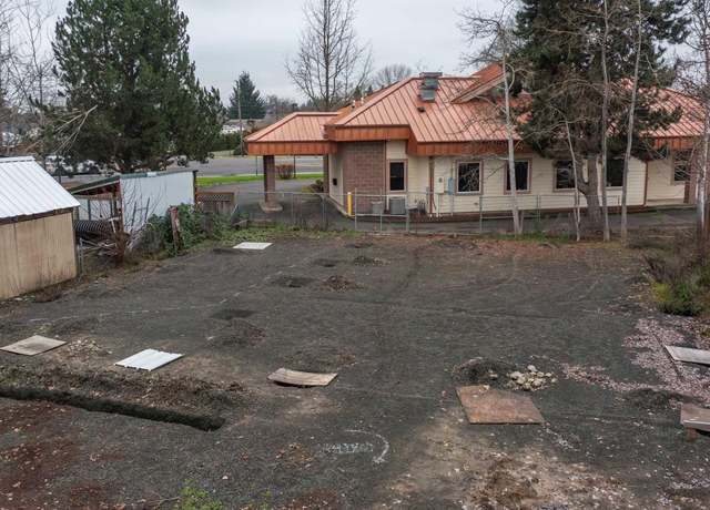 Property at 1329 Price Ln E, Monmouth, OR 97361