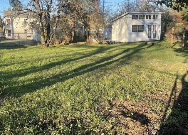 Property at Hiatt St Lot 0, Lebanon, OR 97355
