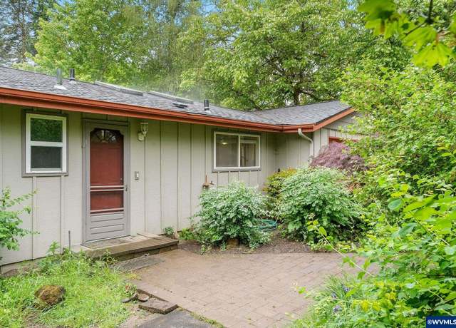 Property at 6786 NE Rochester St, Brooks, OR 97305, 2 beds, 1.5 baths