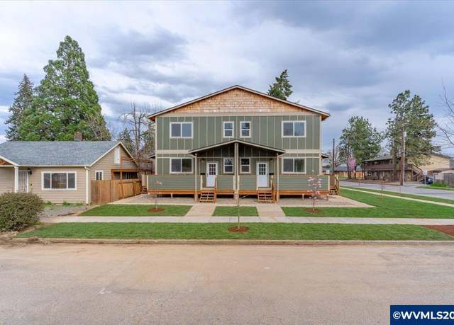 Property at 1094 15th St SE, Salem, OR 97301, 12 beds, 8 baths