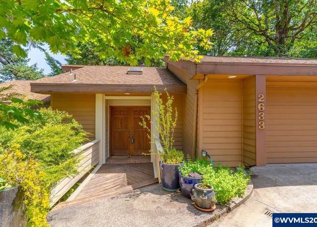 Property at 2633 NW Lupine Pl, Corvallis, OR 97330, 4 beds, 2.5 baths